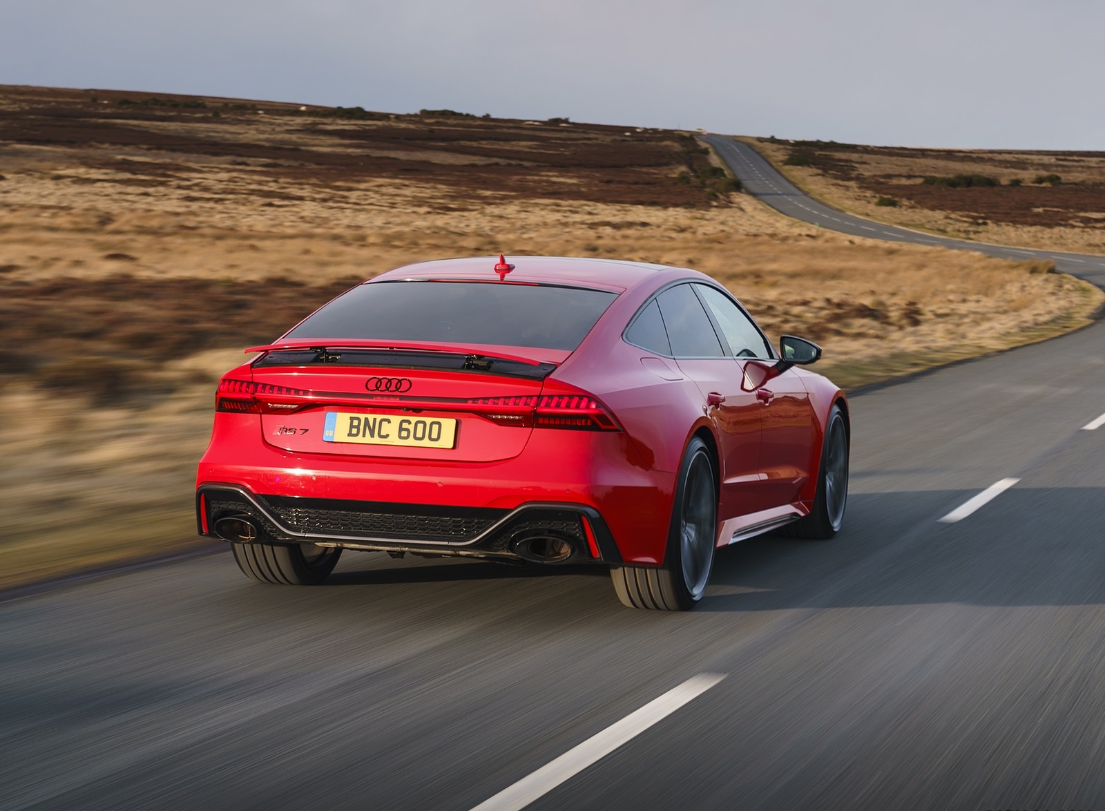 2020 Audi RS 7 Sportback (UK-Spec) Rear Wallpapers #23 of 113