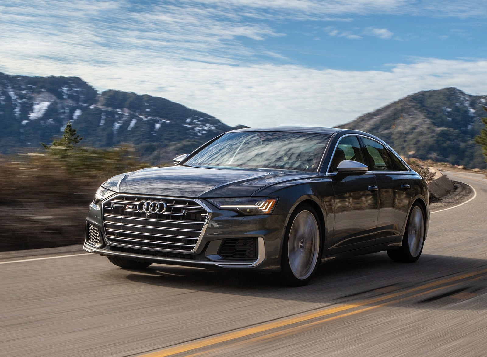 2020 Audi S6 (US-Spec) Front Three-Quarter Wallpapers (3)