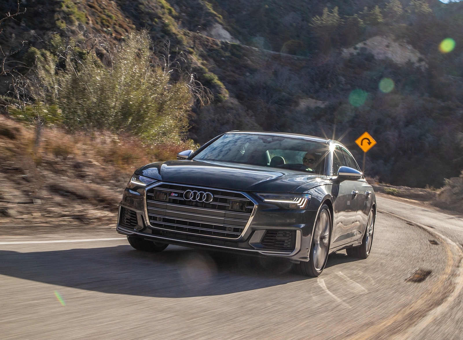 2020 Audi S6 (US-Spec) Front Wallpapers (4)