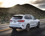 2020 BMW X5 M Competition (Color: Mineral White; US-Spec) Rear Three-Quarter Wallpapers 150x120 (147)