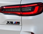 2020 BMW X5 M Competition (Color: Mineral White; US-Spec) Tail Light Wallpapers 150x120