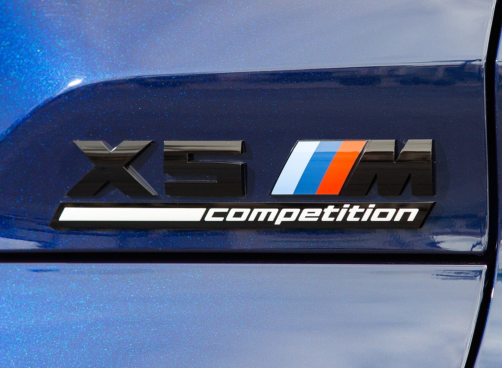 2020 BMW X5 M Competition (Color: Tanzanit Blue Metallic; US-Spec) Detail Wallpapers #77 of 196