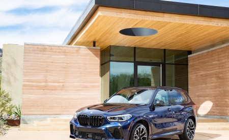 2020 BMW X5 M Competition (Color: Tanzanit Blue Metallic; US-Spec) Front Three-Quarter Wallpapers 450x275 (52)