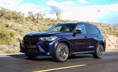 2020 BMW X5 M Competition (Color: Tanzanit Blue Metallic; US-Spec) Front Three-Quarter Wallpapers 450x275 (31)