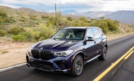 2020 BMW X5 M Competition (Color: Tanzanit Blue Metallic; US-Spec) Front Three-Quarter Wallpapers 450x275 (24)