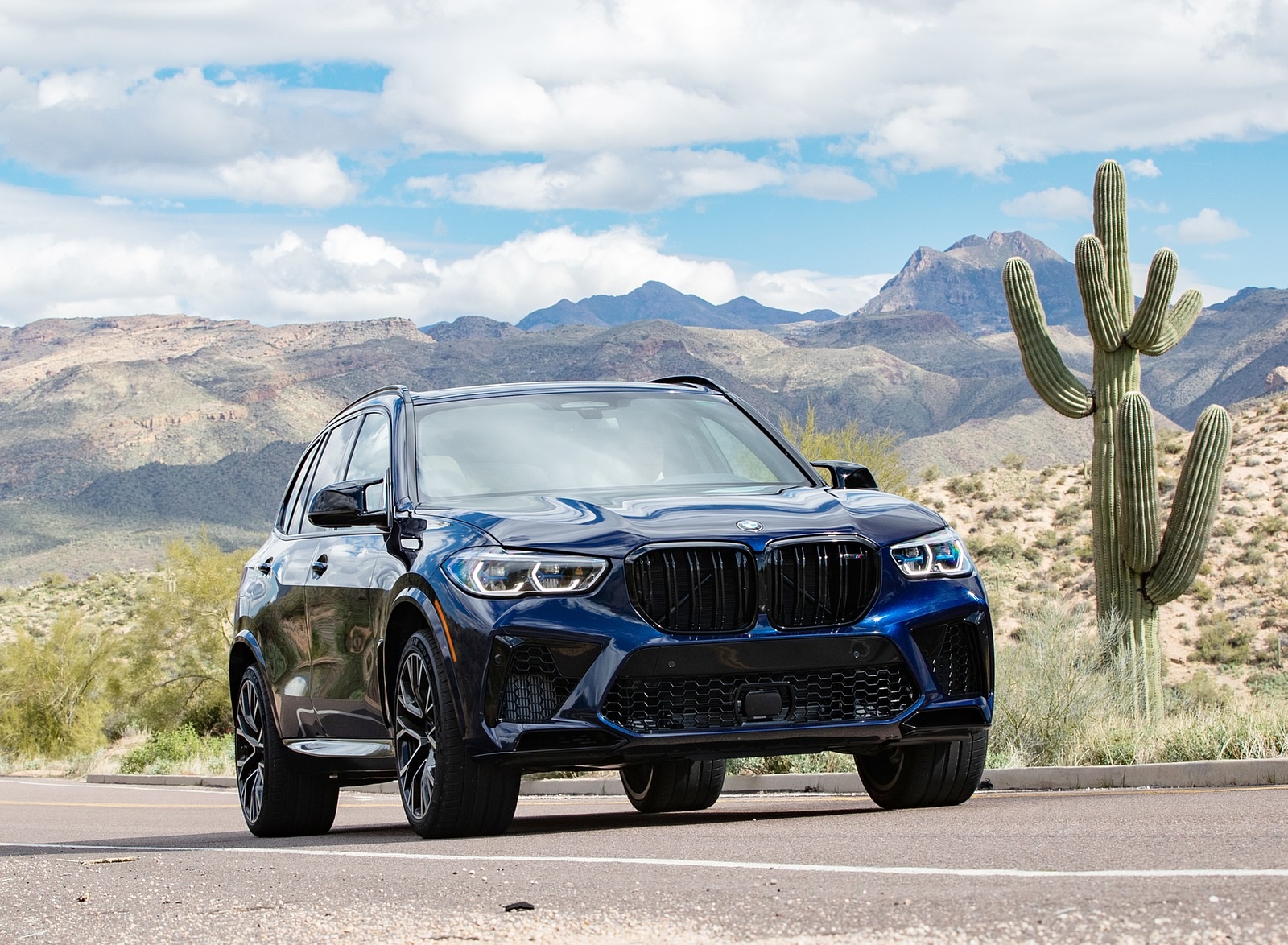 2020 BMW X5 M Competition (Color: Tanzanit Blue Metallic; US-Spec) Front Wallpapers #48 of 196
