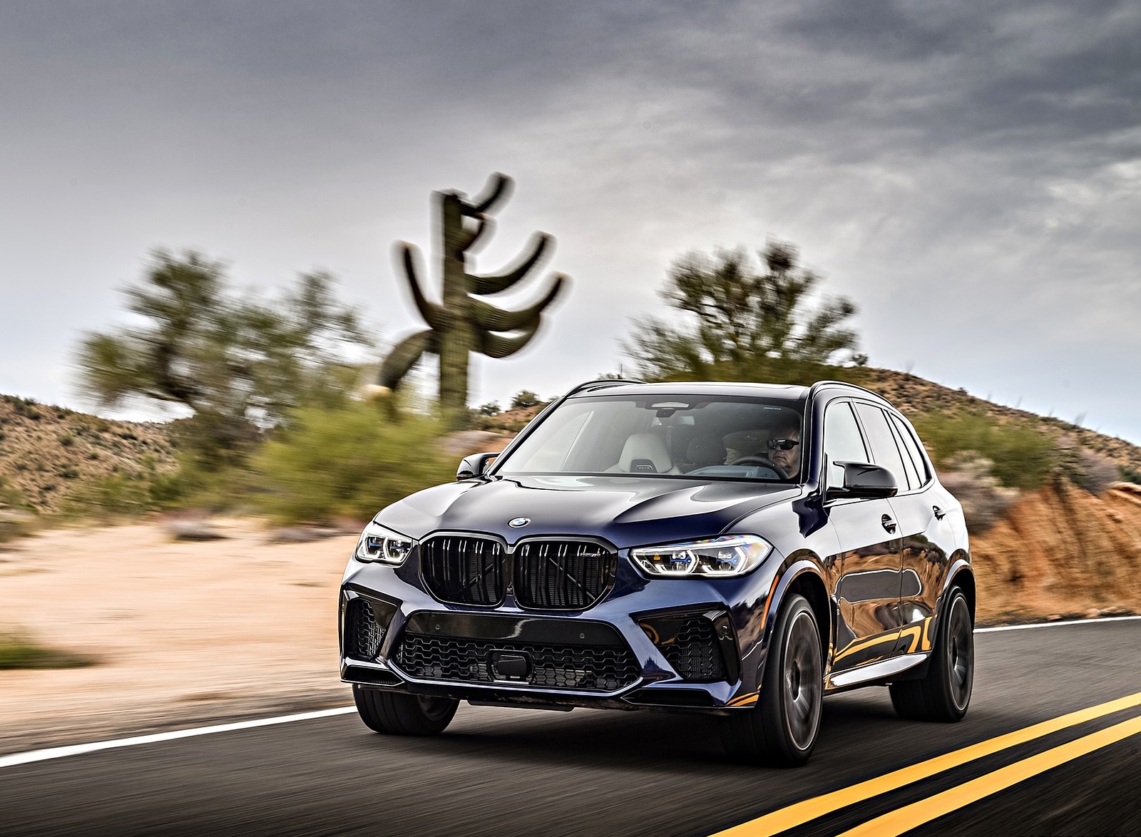 2020 BMW X5 M Competition (Color: Tanzanit Blue Metallic; US-Spec) Front Wallpapers #18 of 196