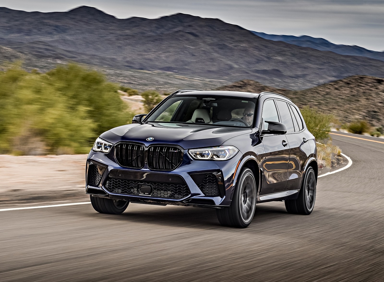 2020 BMW X5 M Competition (Color: Tanzanit Blue Metallic; US-Spec) Front Wallpapers (1)