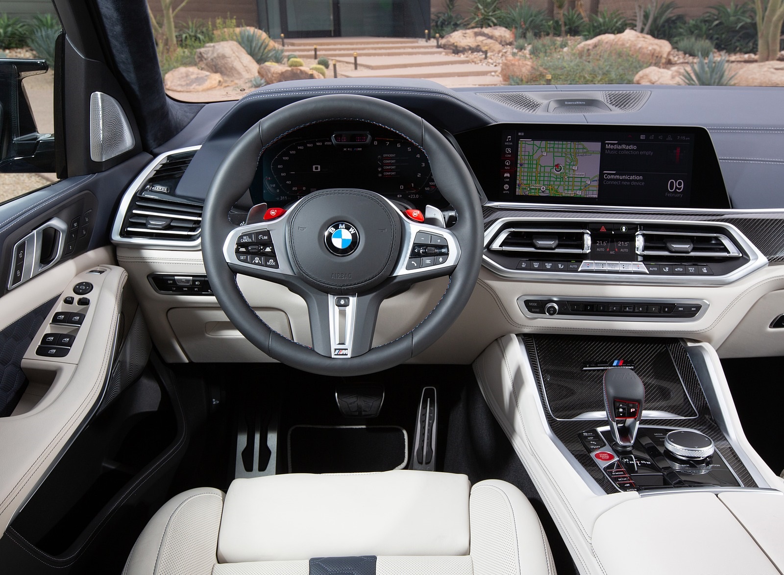 2020 BMW X5 M Competition (Color: Tanzanit Blue Metallic; US-Spec) Interior Cockpit Wallpapers #82 of 196