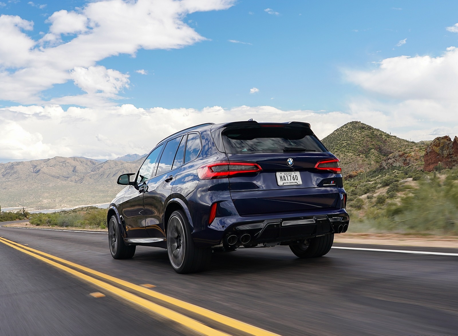 2020 BMW X5 M Competition (Color: Tanzanit Blue Metallic; US-Spec) Rear Three-Quarter Wallpapers #30 of 196