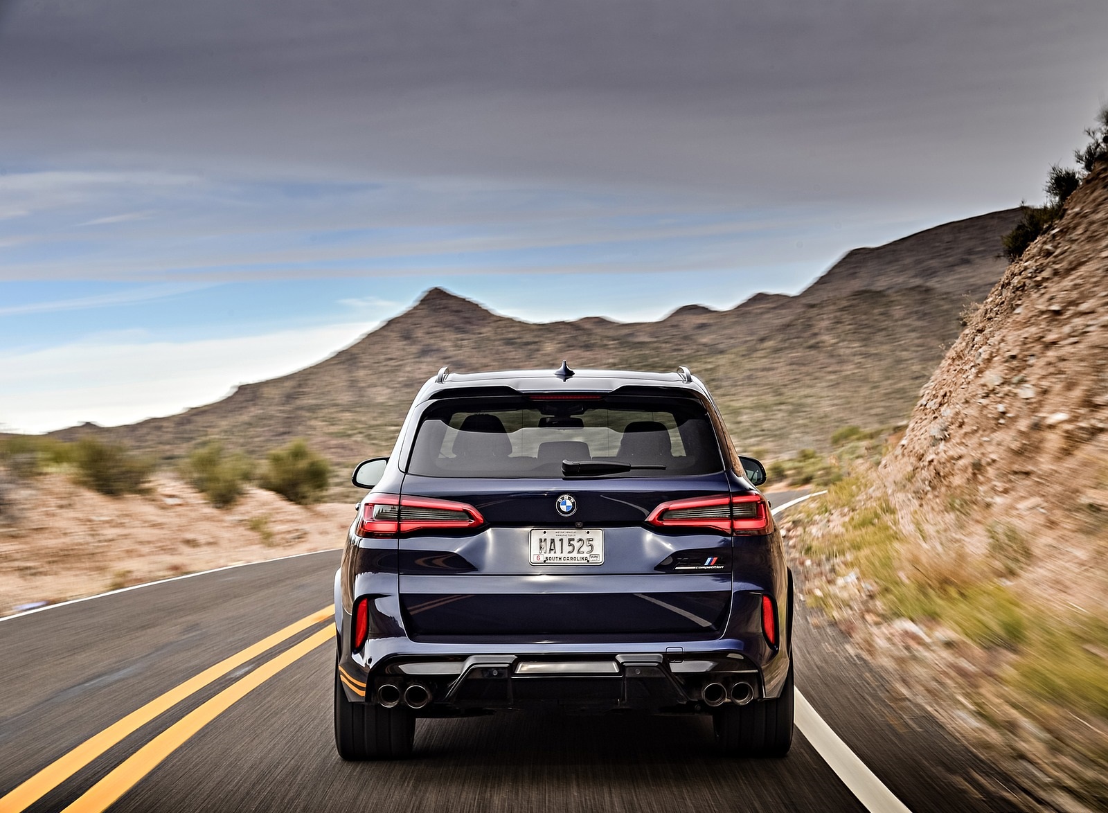 2020 BMW X5 M Competition (Color: Tanzanit Blue Metallic; US-Spec) Rear Wallpapers #8 of 196