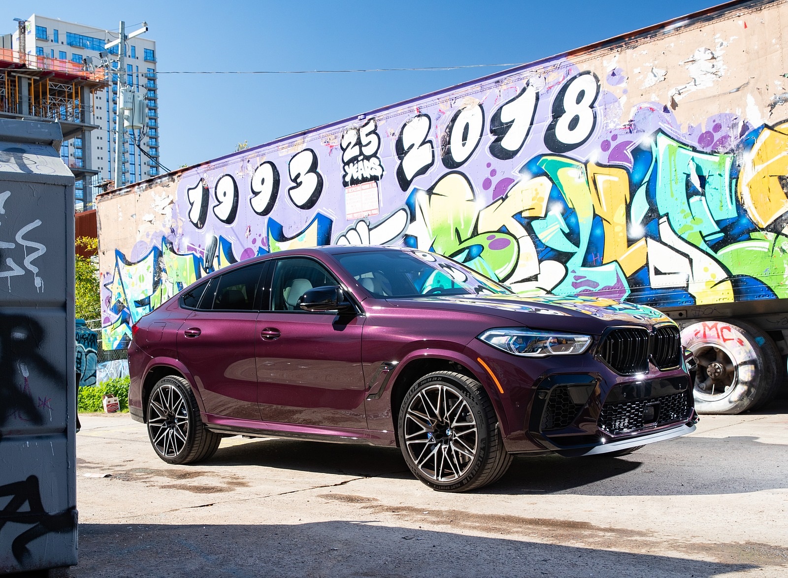 2020 BMW X6 M Competition (Color: Ametrine Metallic; US-Spec) Front Three-Quarter Wallpapers #86 of 206