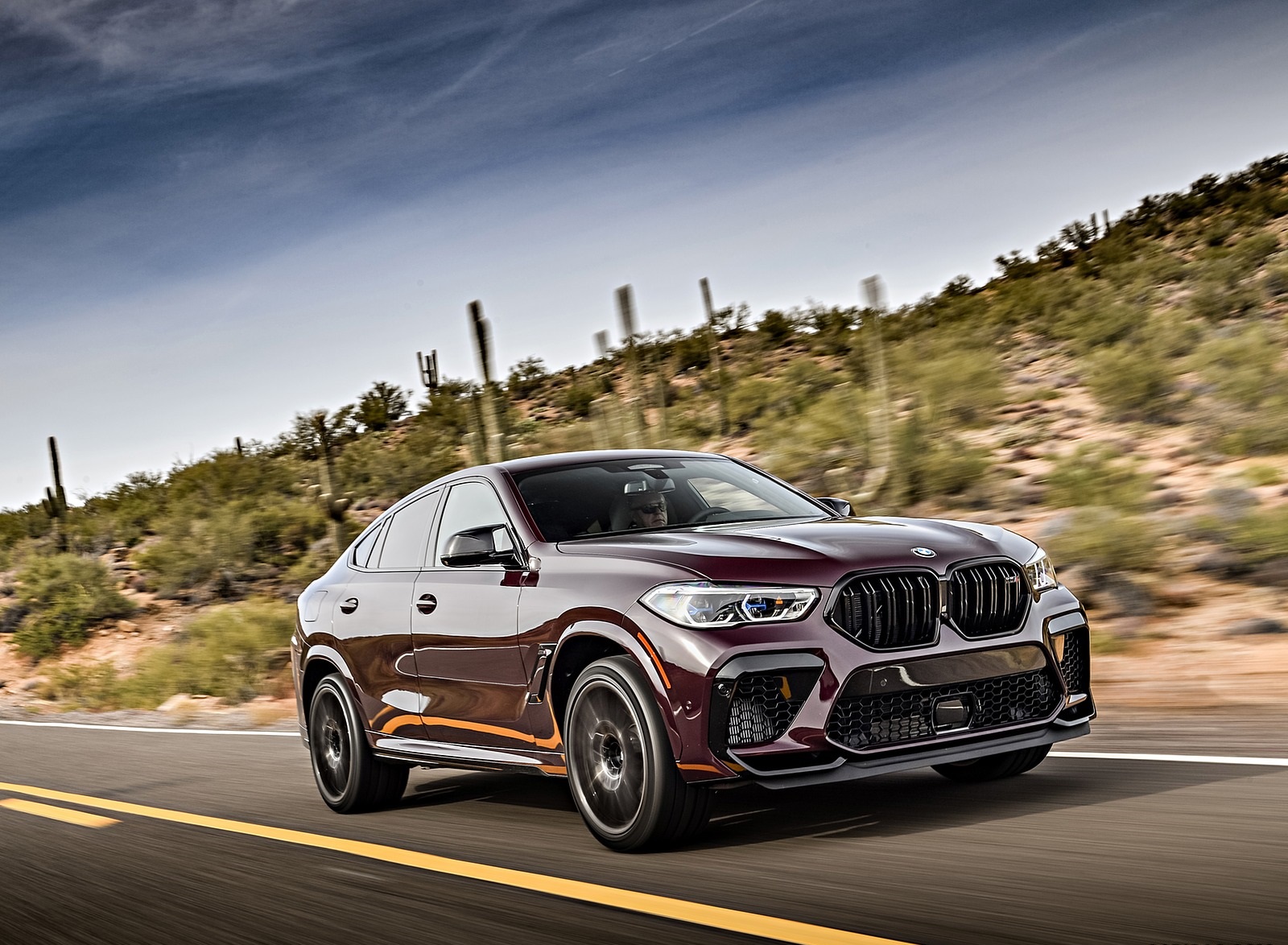 2020 BMW X6 M Competition (Color: Ametrine Metallic; US-Spec) Front Three-Quarter Wallpapers #45 of 206