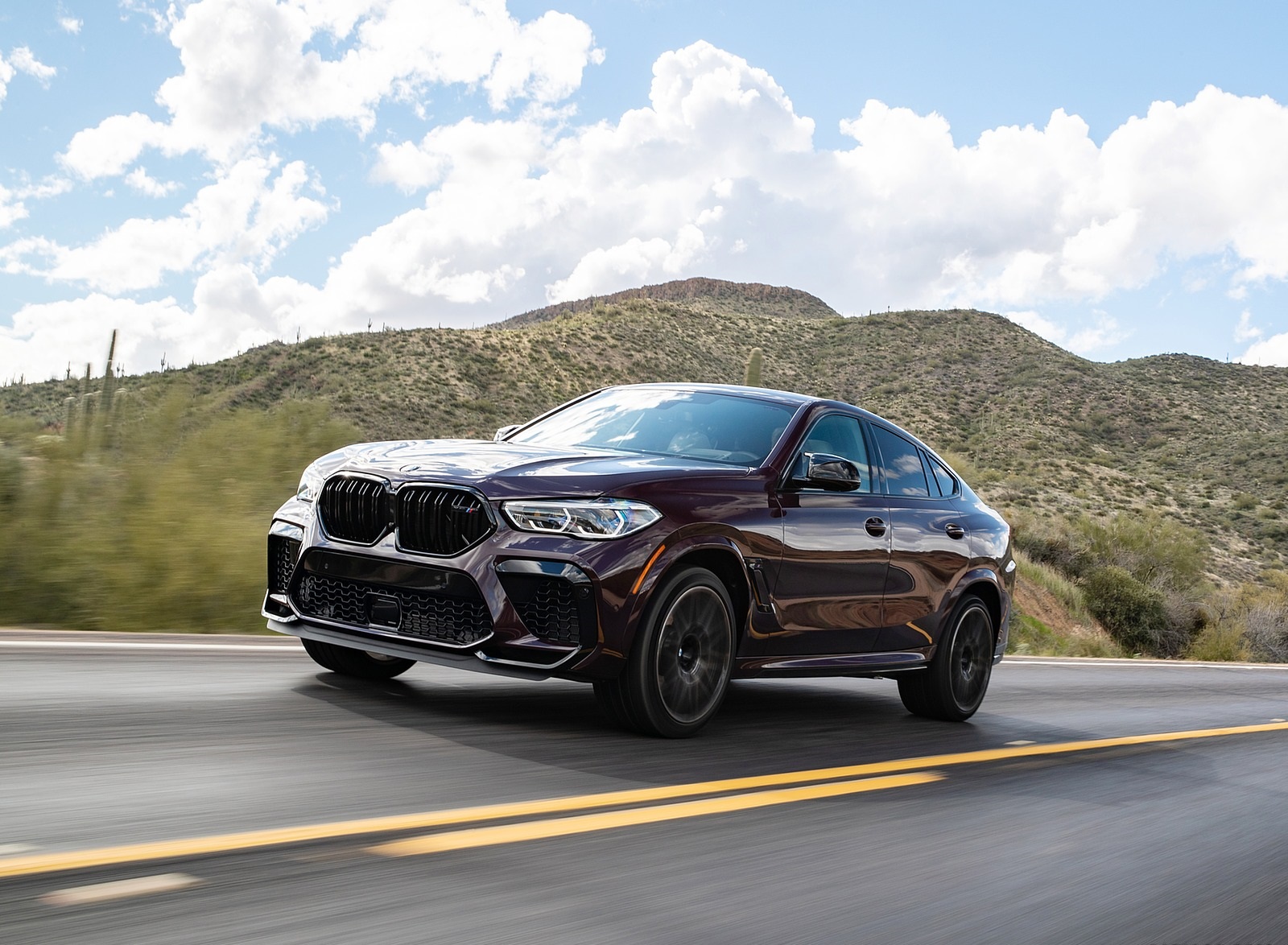 2020 BMW X6 M Competition (Color: Ametrine Metallic; US-Spec) Front Three-Quarter Wallpapers #16 of 206