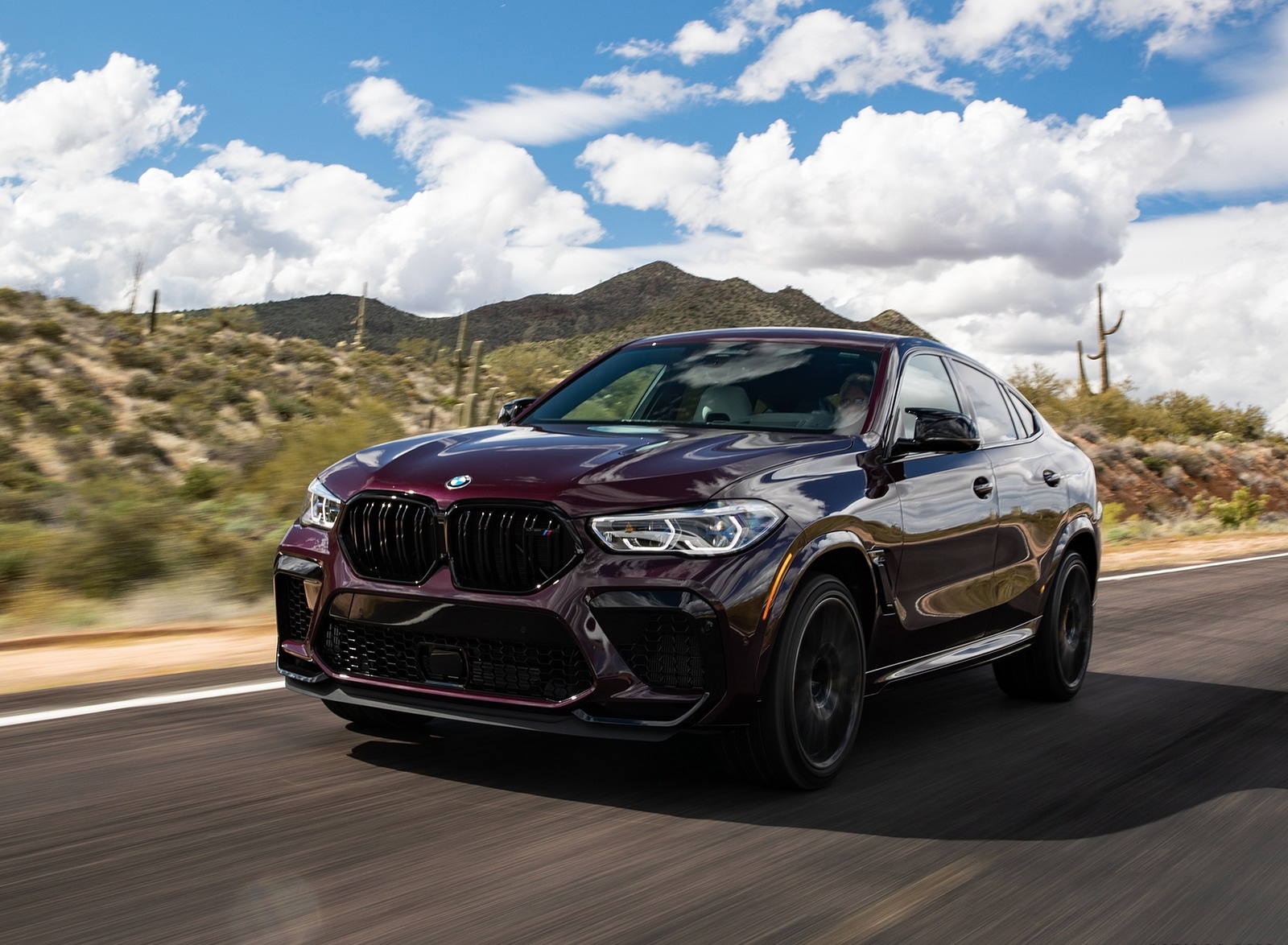 2020 BMW X6 M Competition (Color: Ametrine Metallic; US-Spec) Front Three-Quarter Wallpapers #17 of 206