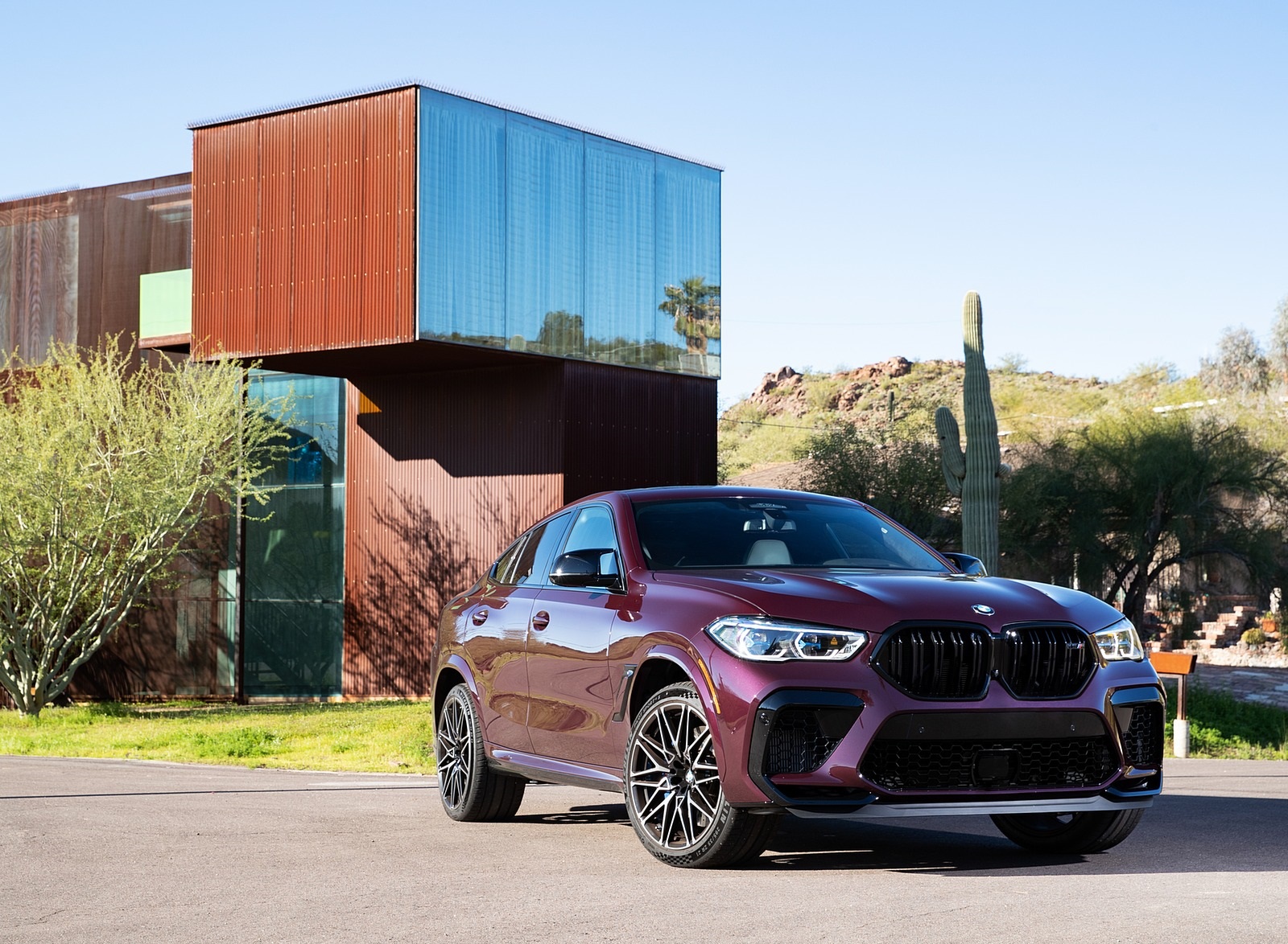 2020 BMW X6 M Competition (Color: Ametrine Metallic; US-Spec) Front Three-Quarter Wallpapers #88 of 206
