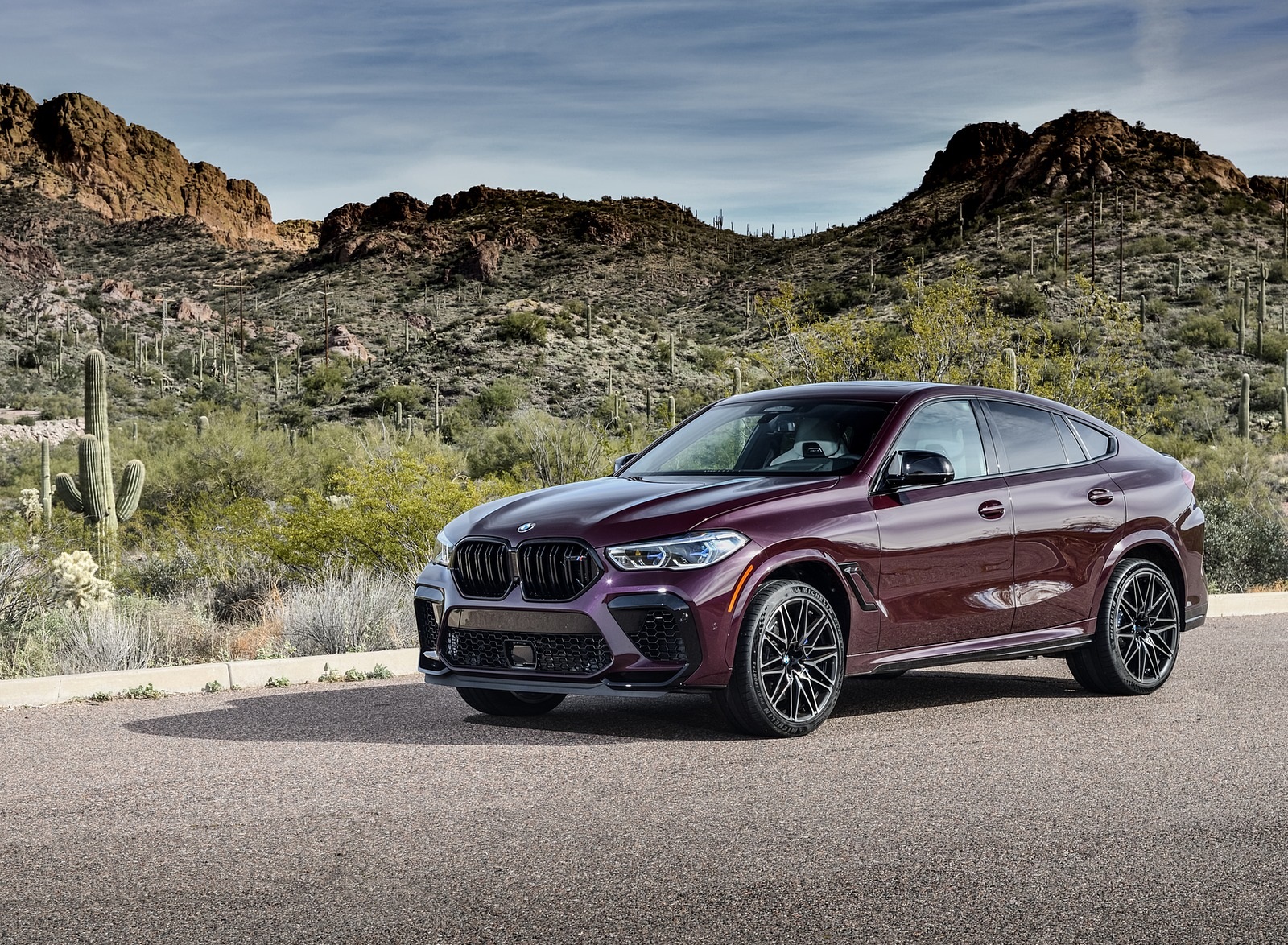 2020 BMW X6 M Competition (Color: Ametrine Metallic; US-Spec) Front Three-Quarter Wallpapers #73 of 206