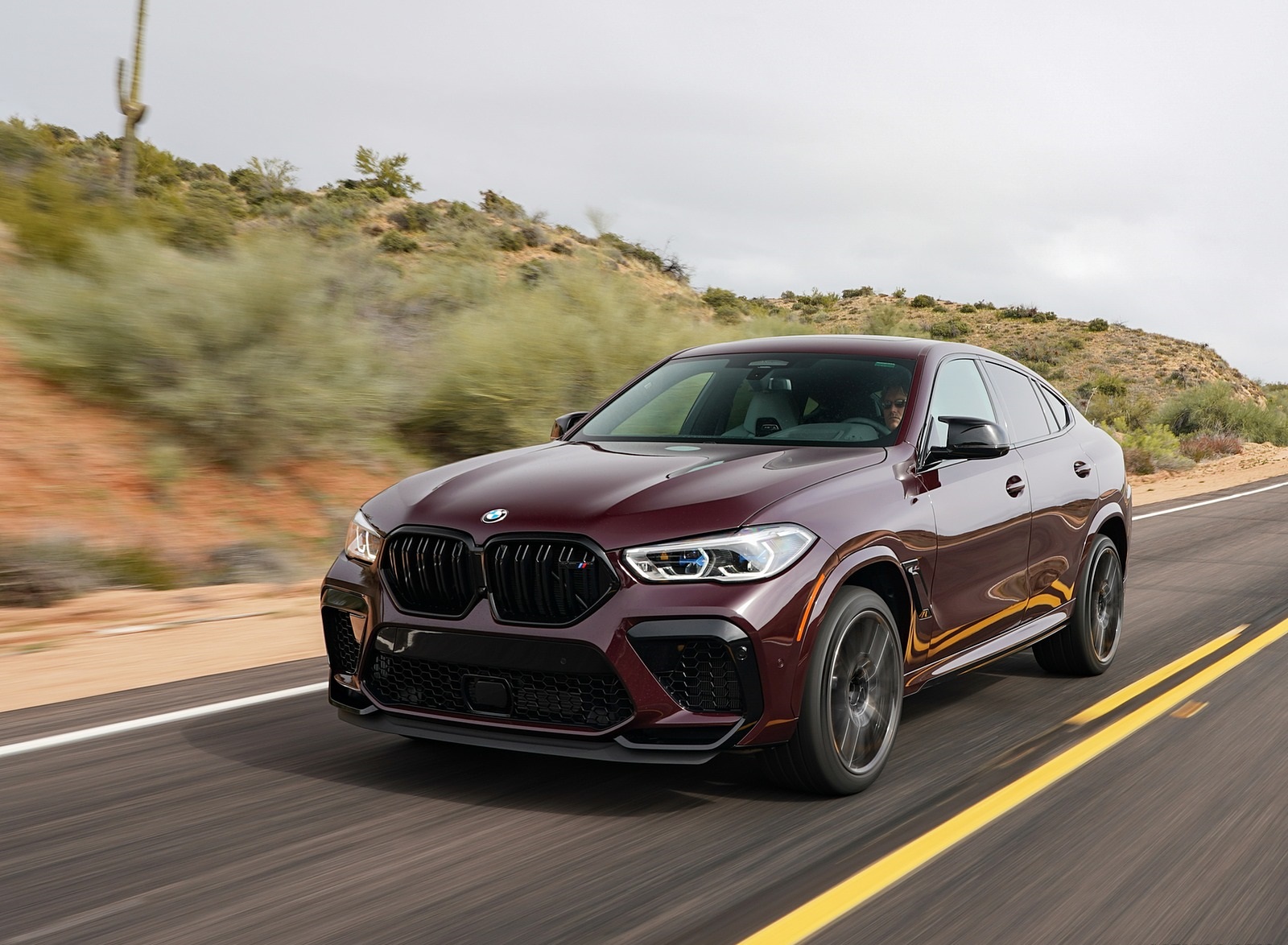 2020 BMW X6 M Competition (Color: Ametrine Metallic; US-Spec) Front Three-Quarter Wallpapers #19 of 206