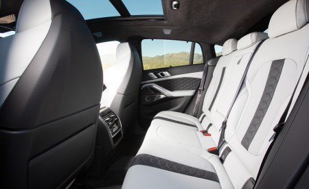 2020 BMW X6 M Competition (Color: Ametrine Metallic; US-Spec) Interior Rear Seats Wallpapers 450x275 (109)