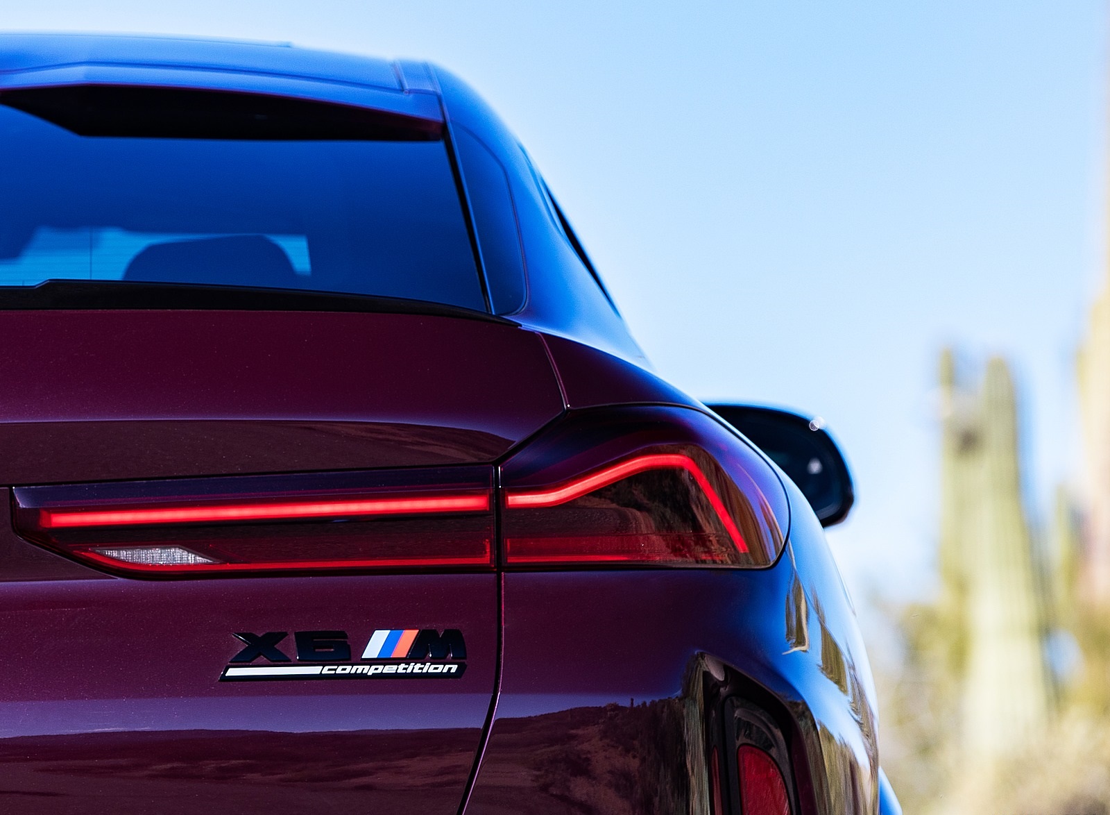 2020 BMW X6 M Competition (Color: Ametrine Metallic; US-Spec) Tail Light Wallpapers #97 of 206