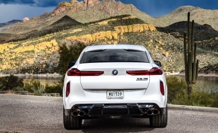 2020 BMW X6 M Competition (Color: Mineral White Metallic; US-Spec) Rear Wallpapers 450x275 (180)