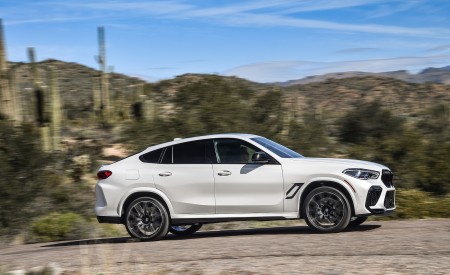2020 BMW X6 M Competition (Color: Mineral White Metallic; US-Spec) Side Wallpapers 450x275 (182)