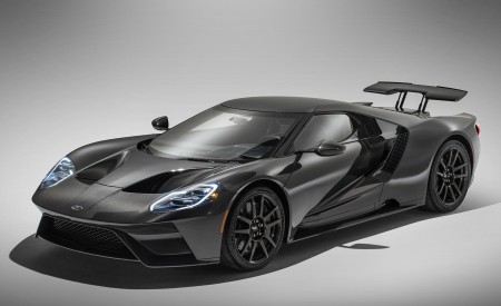 2020 Ford GT Liquid Carbon Front Three-Quarter Wallpapers 450x275 (1)