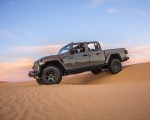 2020 Jeep Gladiator Mojave Side Wallpapers 150x120 (32)