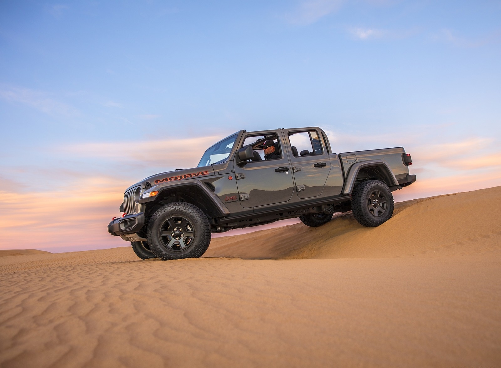 2020 Jeep Gladiator Mojave Side Wallpapers #32 of 54