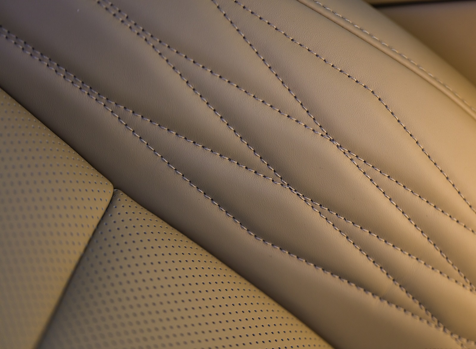 2020 Kia Cadenza Interior Seats Wallpapers #34 of 42
