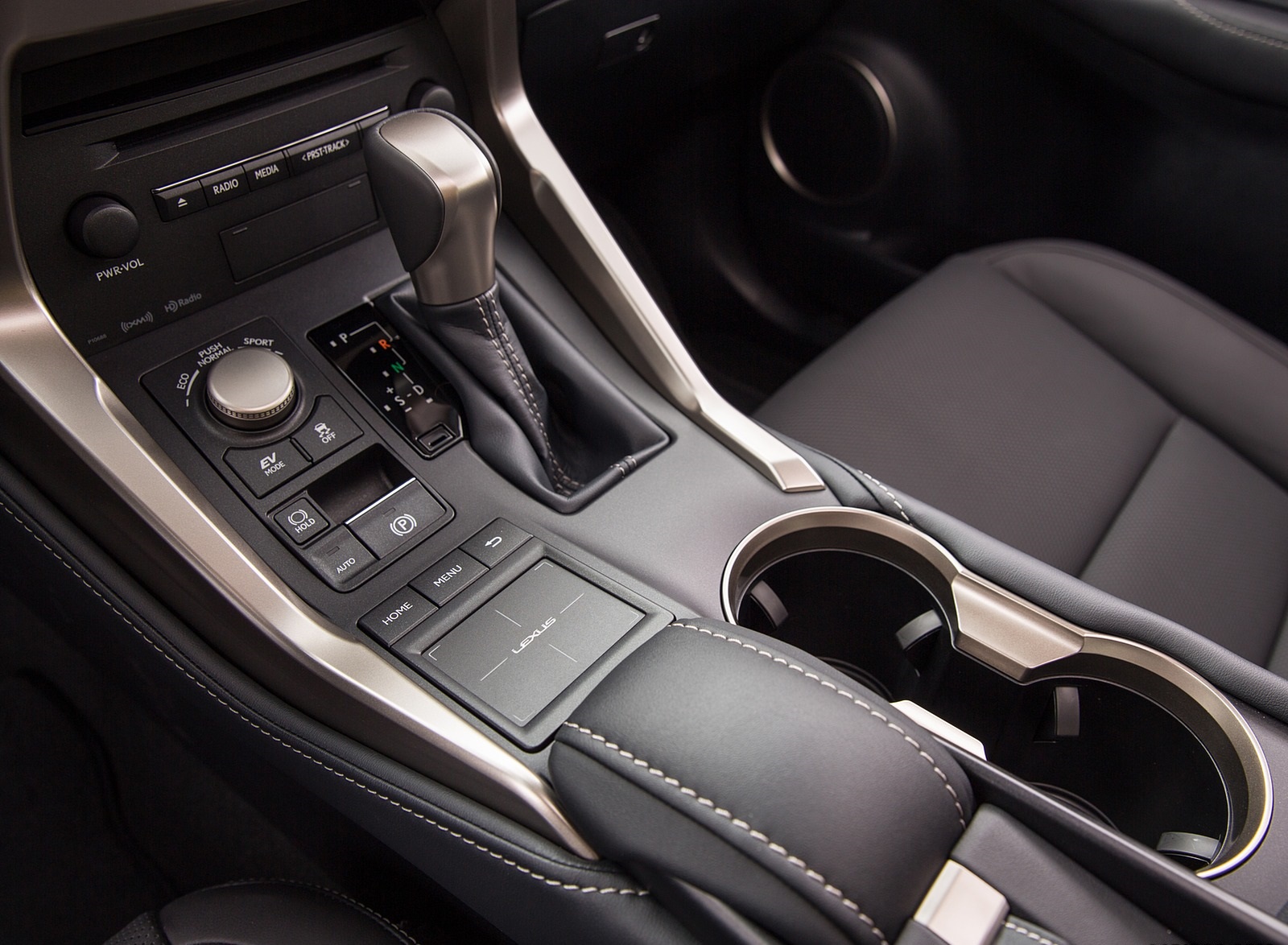 2020 Lexus NX 300h Central Console Wallpapers #11 of 23