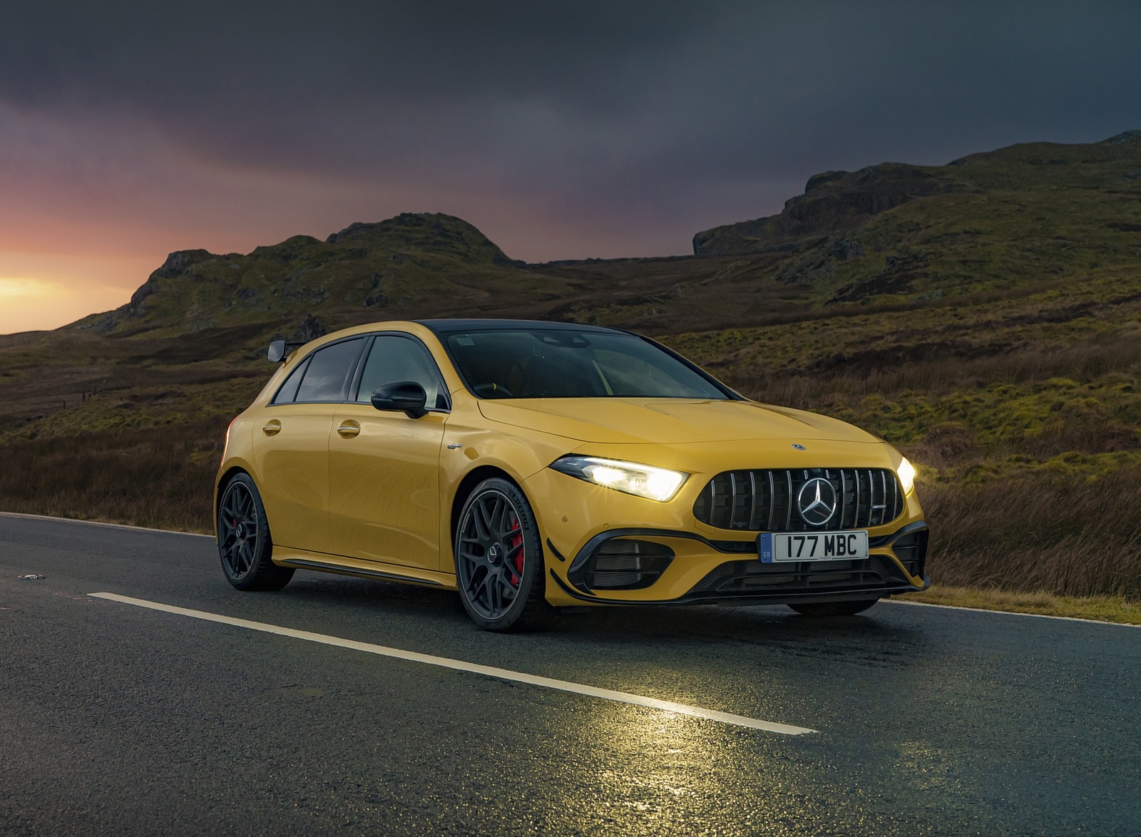2020 Mercedes-AMG A 45 S (UK-Spec) Front Three-Quarter Wallpapers #41 of 75