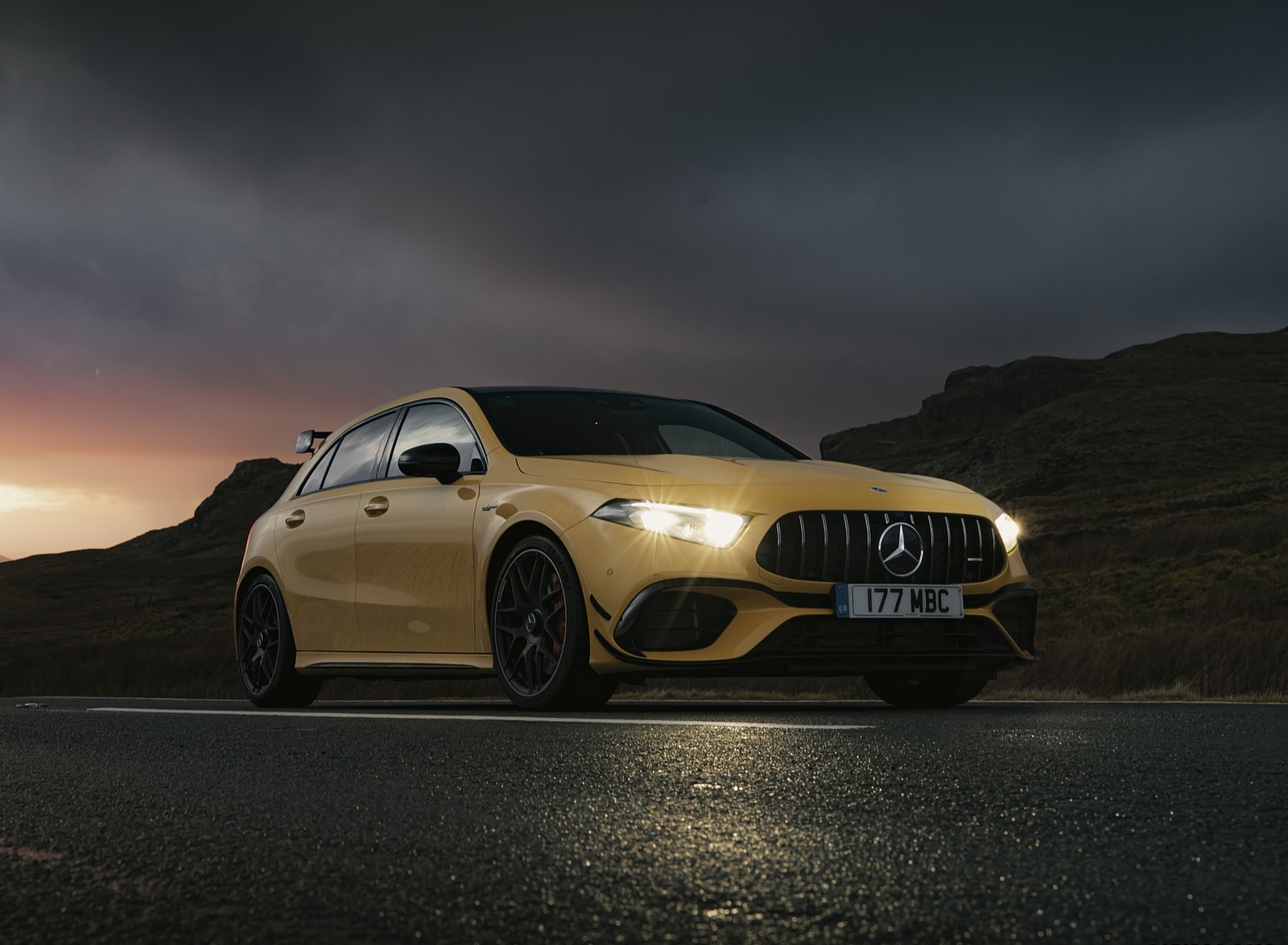 2020 Mercedes-AMG A 45 S (UK-Spec) Front Three-Quarter Wallpapers #46 of 75