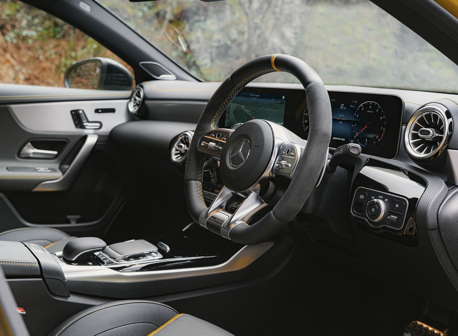 2020 Mercedes-AMG A 45 S (UK-Spec) Interior Detail Wallpapers #67 of 75