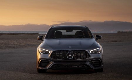 2020 Mercedes-AMG CLA 45 (US-Spec) Front Wallpapers 450x275 (35)