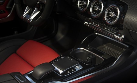 2020 Mercedes-AMG CLA 45 (US-Spec) Interior Detail Wallpapers 450x275 (65)