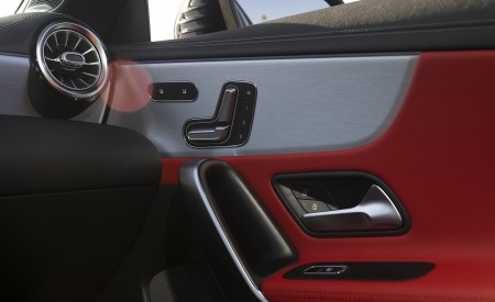 2020 Mercedes-AMG CLA 45 (US-Spec) Interior Detail Wallpapers 450x275 (60)
