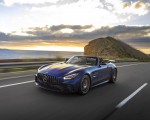 2020 Mercedes-AMG GT R Roadster (US-Spec) Front Three-Quarter Wallpapers 150x120 (6)