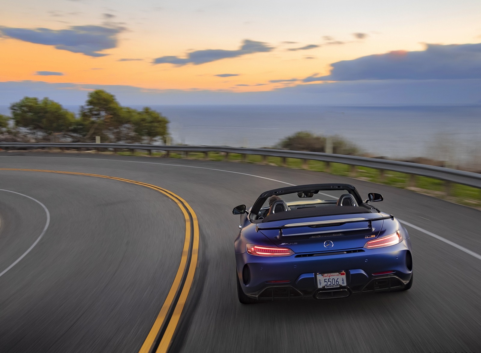 2020 Mercedes-AMG GT R Roadster (US-Spec) Rear Wallpapers #22 of 75