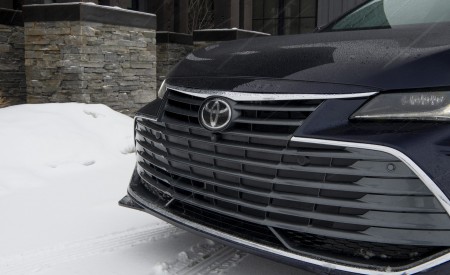 2020 Toyota Avalon Limited AWD Grill Wallpapers 450x275 (11)