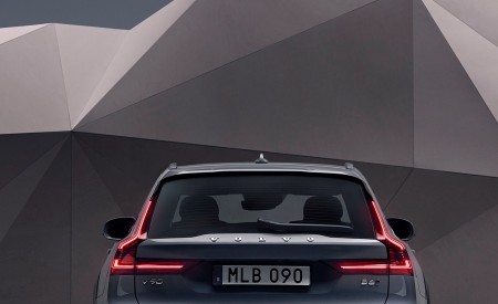 2020 Volvo V90 Cross Country Recharge T8 plug-in hybrid (Color: Thunder Grey) Detail Wallpapers 450x275 (8)