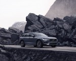 2020 Volvo V90 Cross Country Recharge T8 plug-in hybrid (Color: Thunder Grey) Front Three-Quarter Wallpapers 150x120