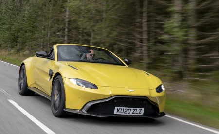 2021 Aston Martin Vantage Roadster (Color: Yellow Tang) Front Three-Quarter Wallpapers 450x275 (6)
