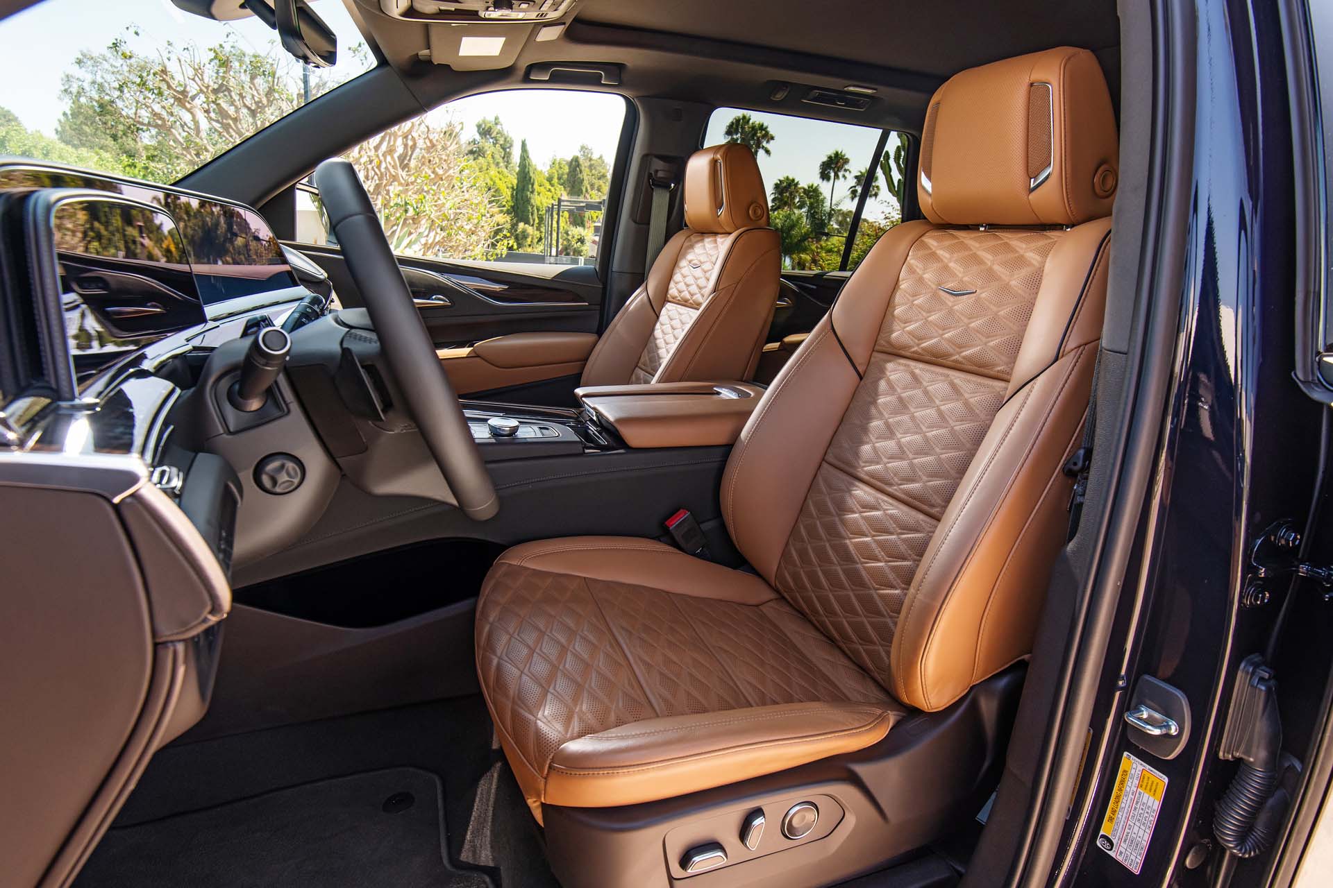 2021 Cadillac Escalade Interior Front Seats Wallpapers #97 of 100