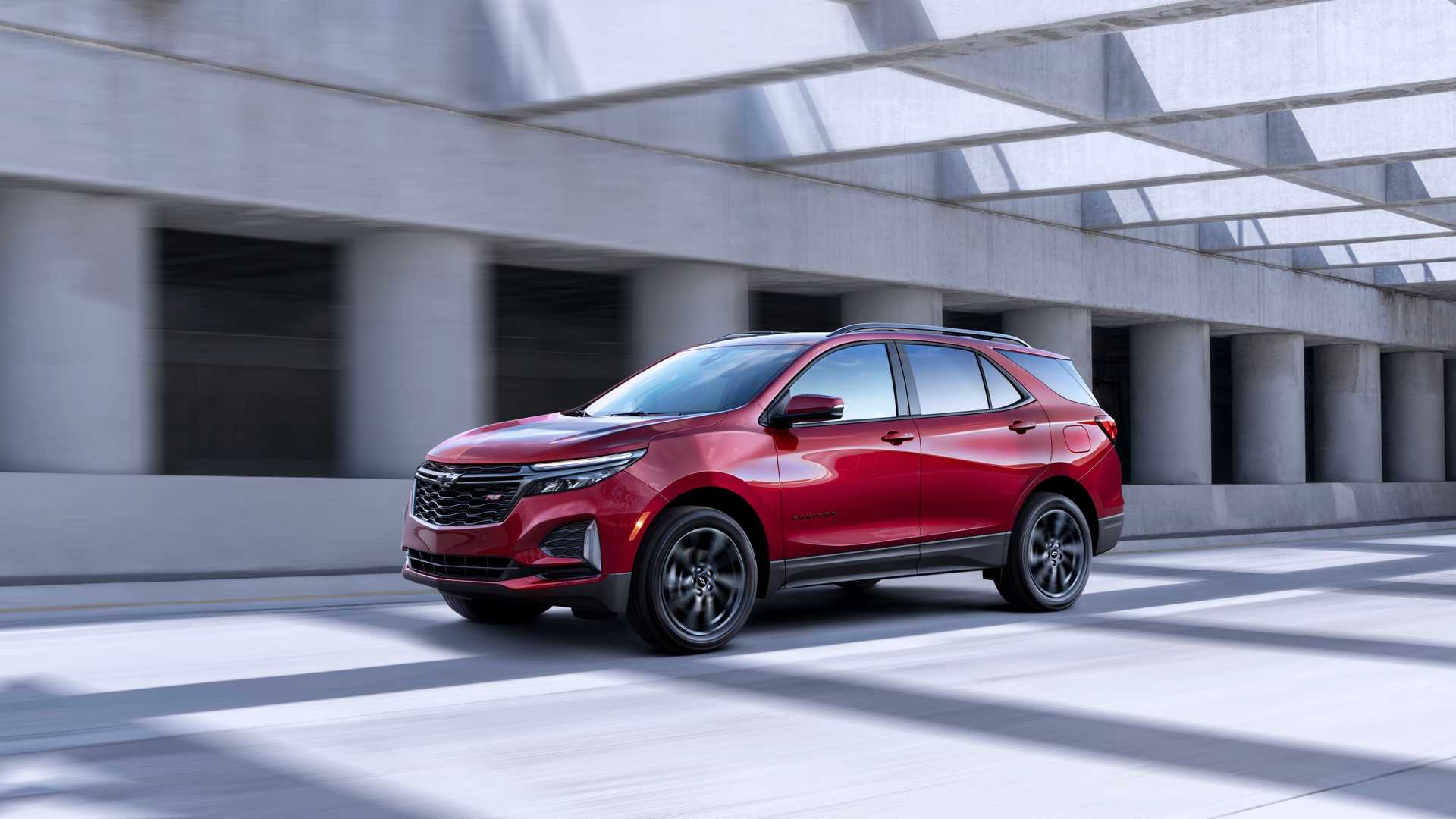 2021 Chevrolet Equinox RS Front Three-Quarter Wallpapers (1). Download Wallpaper