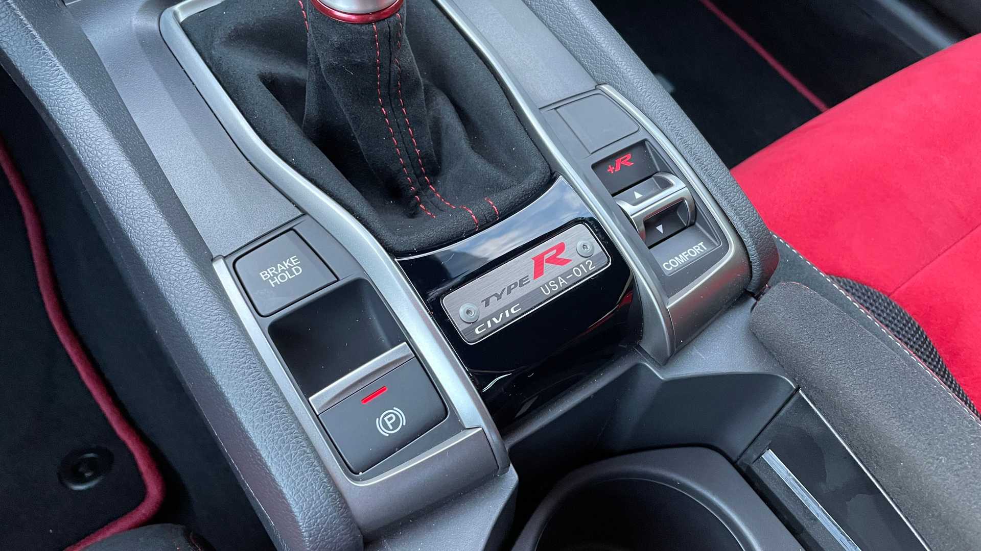 2021 Honda Civic Type R Limited Edition Central Console Wallpapers #71 of 92