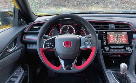 2021 Honda Civic Type R Limited Edition Interior Steering Wheel Wallpapers 450x275 (76)