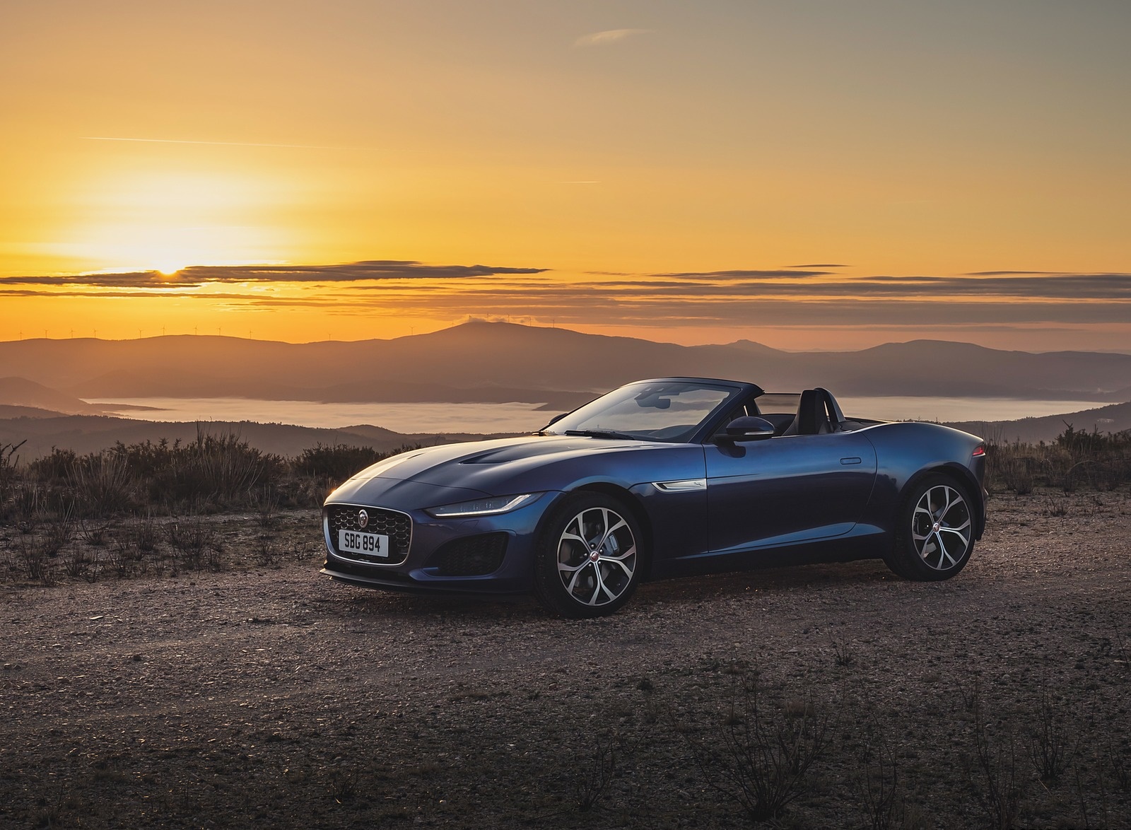 2021 Jaguar F-TYPE P300 Convertible RWD (Color: Bluefire) Front Three-Quarter Wallpapers #11 of 19