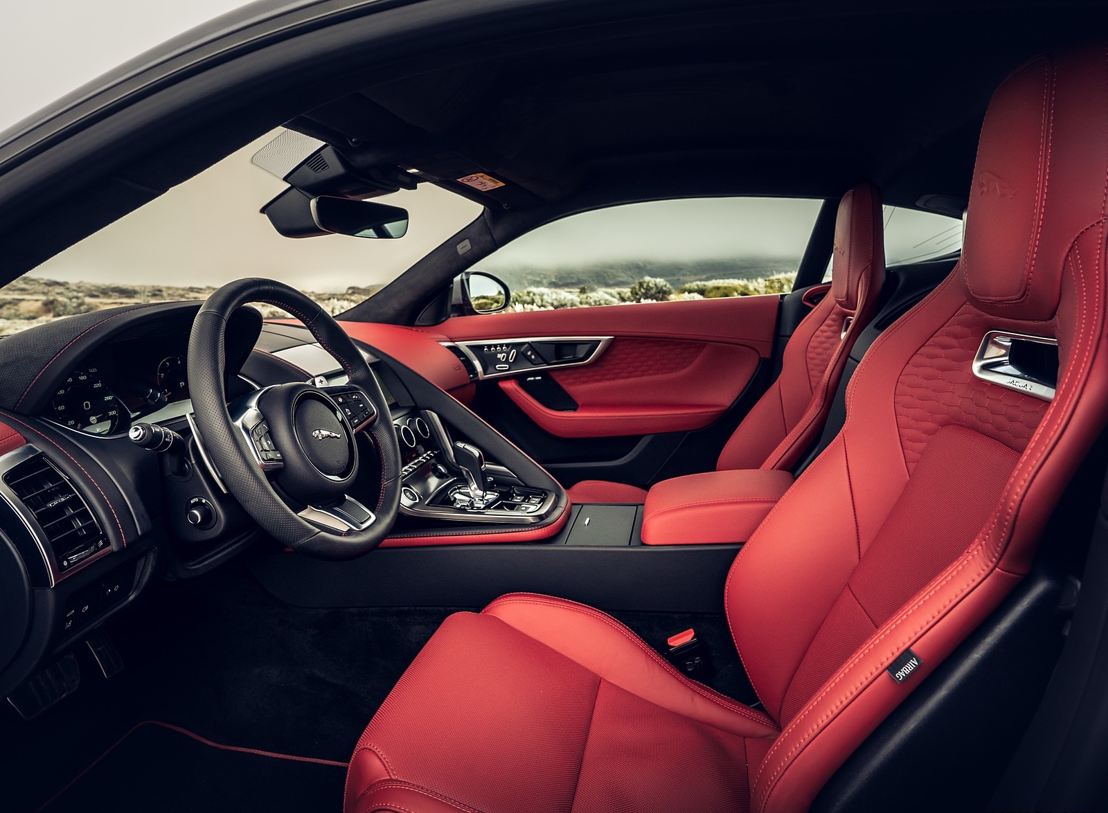2021 Jaguar F-TYPE P300 Coupe RWD (Color: Eiger Grey) Interior Front Seats Wallpapers #19 of 28