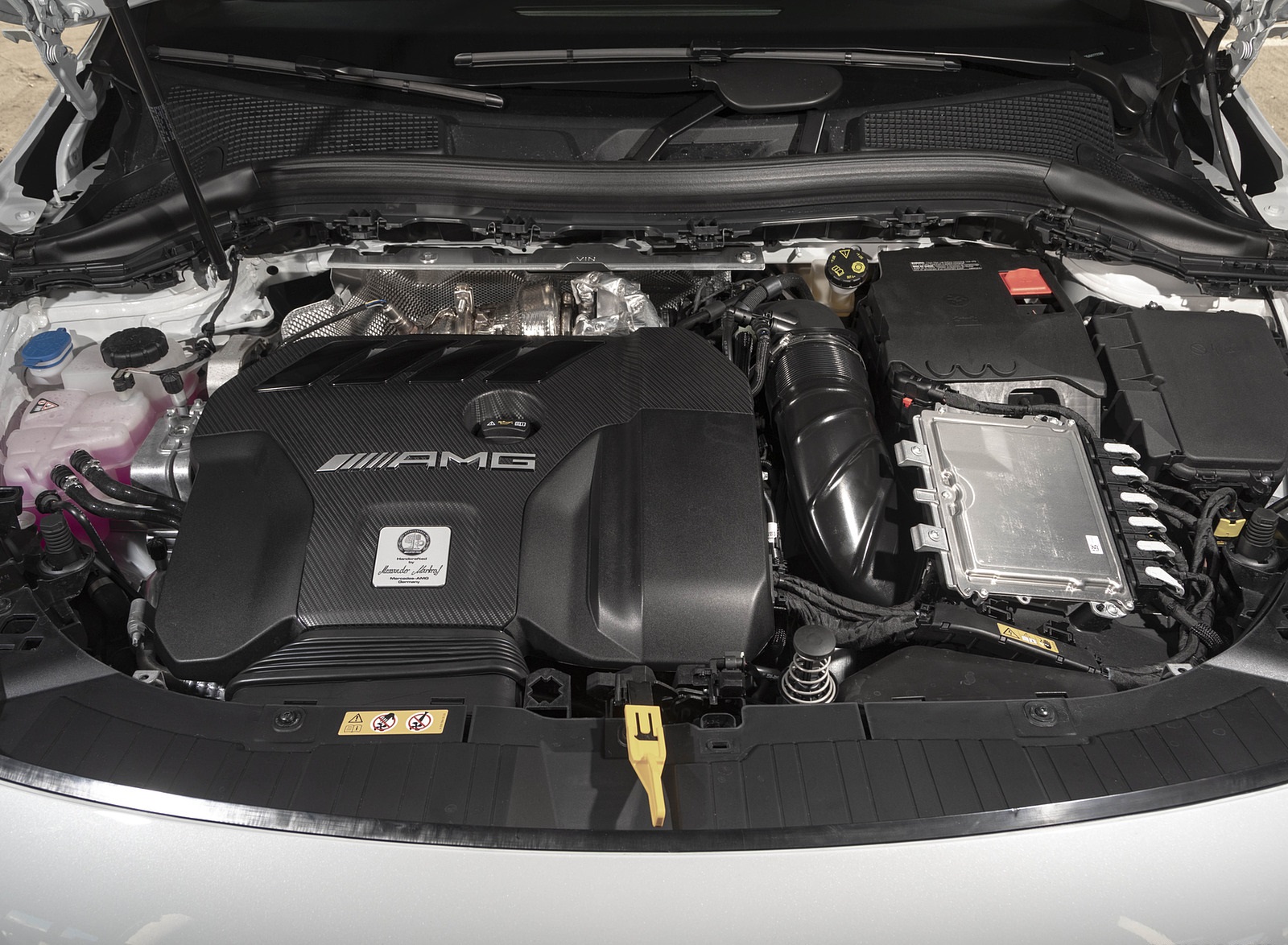2021 Mercedes-AMG GLA 45 Engine Wallpapers #35 of 69
